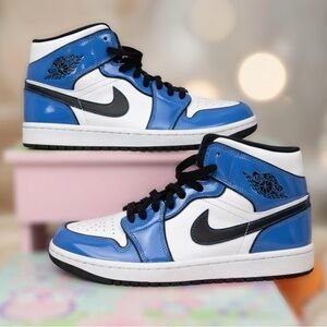 Nike Blue and White High-Top Sneakers